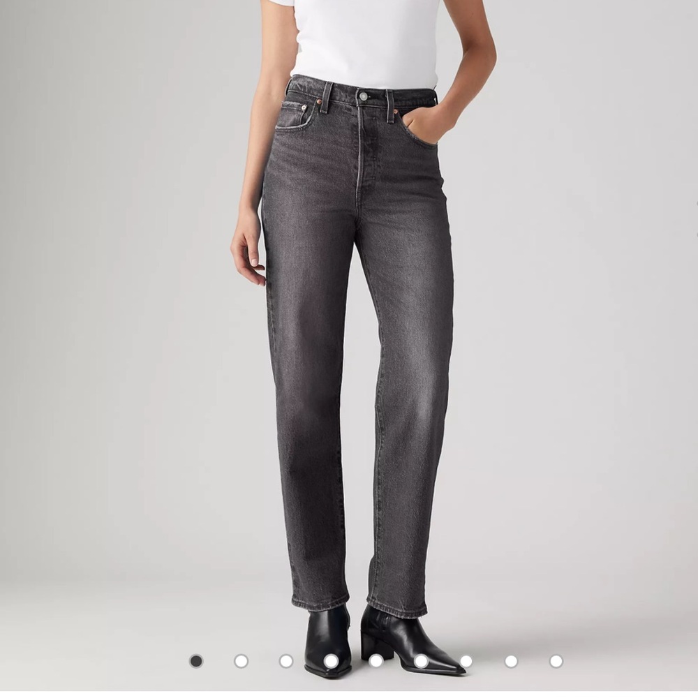 Levi’s Ribcage Straight Ankle- Size 27